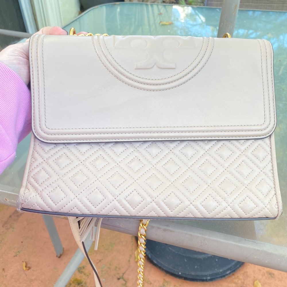 Tory Burch Fleming (Large) in Taupe